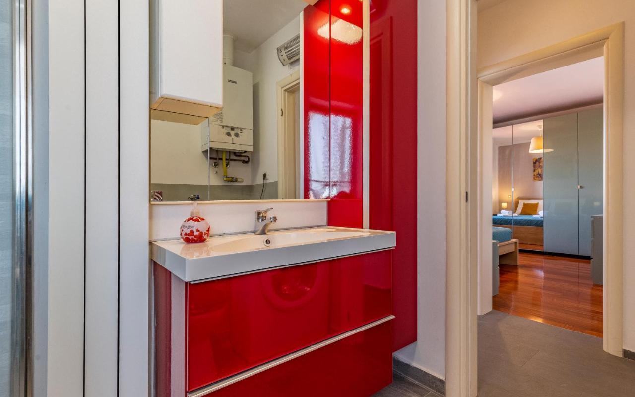 Apartment Green Pula, Family Friendly, Comfortable, Free Parking And Wifi Esterno foto