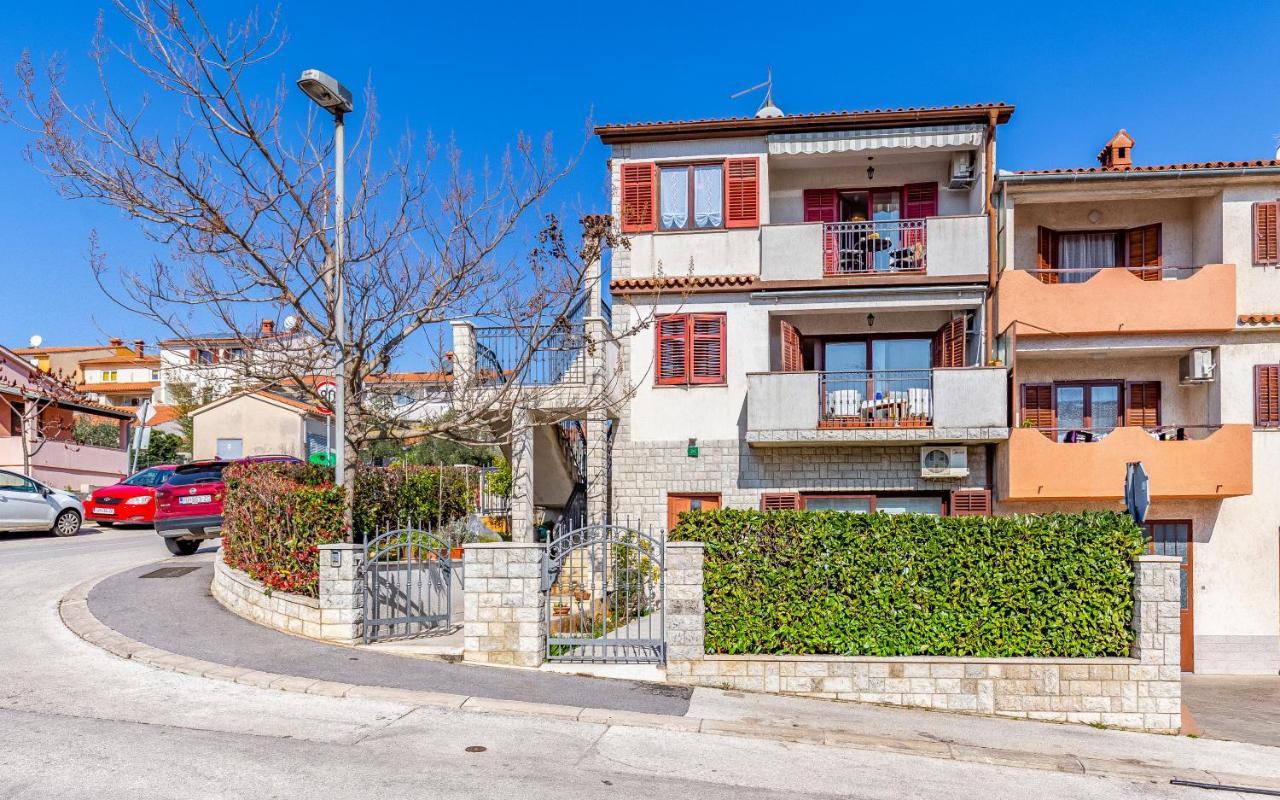 Apartment Green Pula, Family Friendly, Comfortable, Free Parking And Wifi Esterno foto